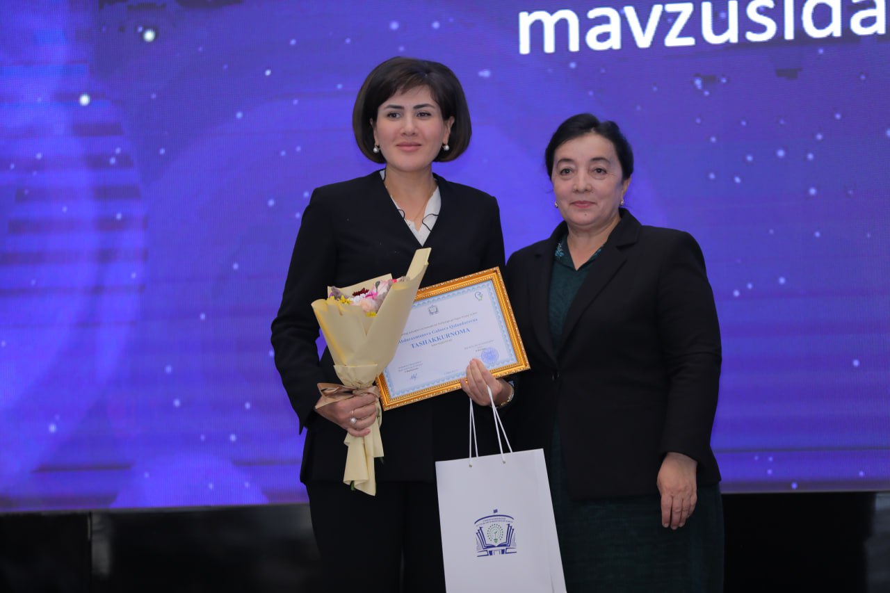 Ogay ota qiziga jinsiy zoravonlik qilmoqda (porno)